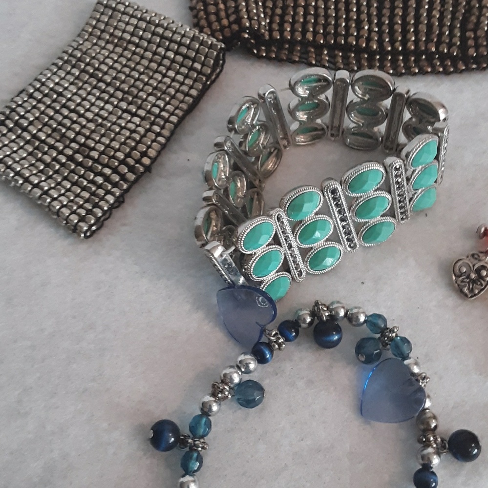 4 BRACELETS